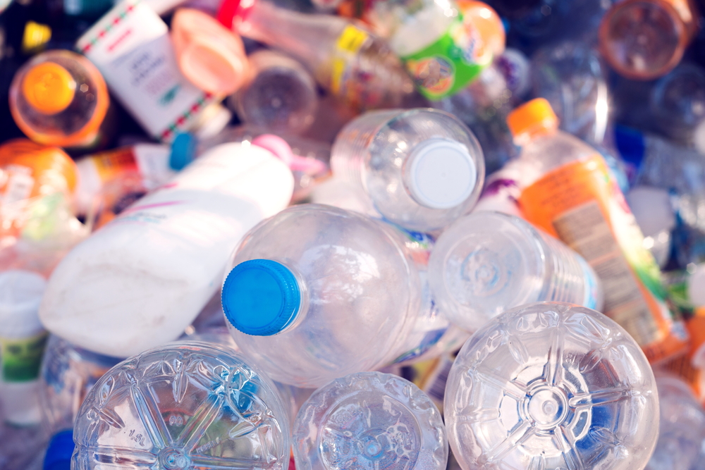 Small single-use plastic water bottles may soon be banned in